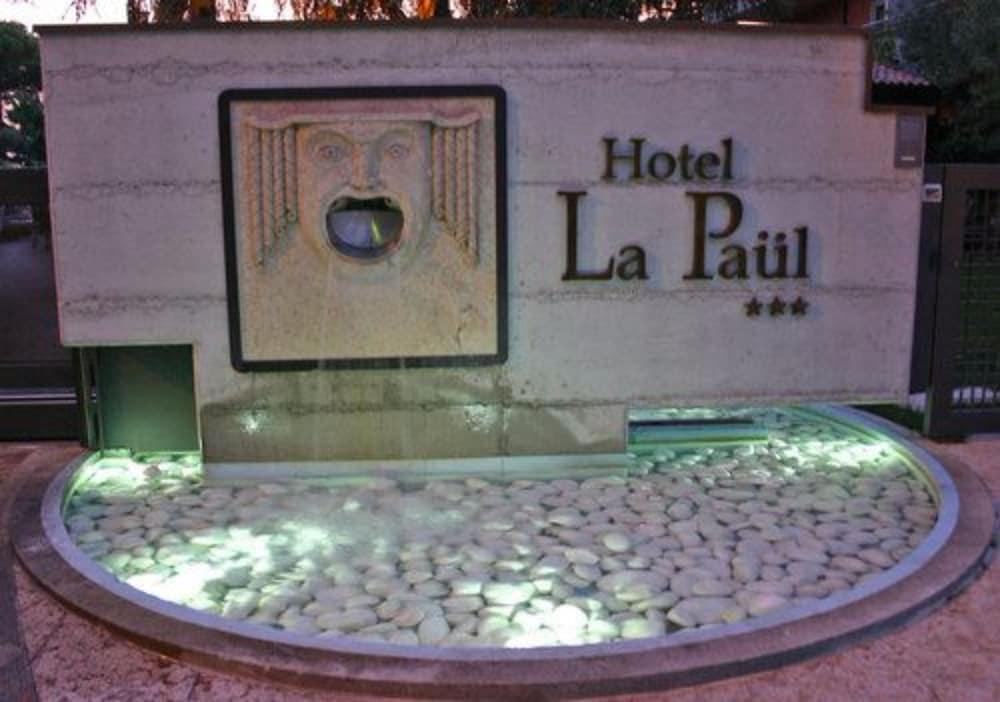 Hotel La Pauel Сирмионе Экстерьер фото
